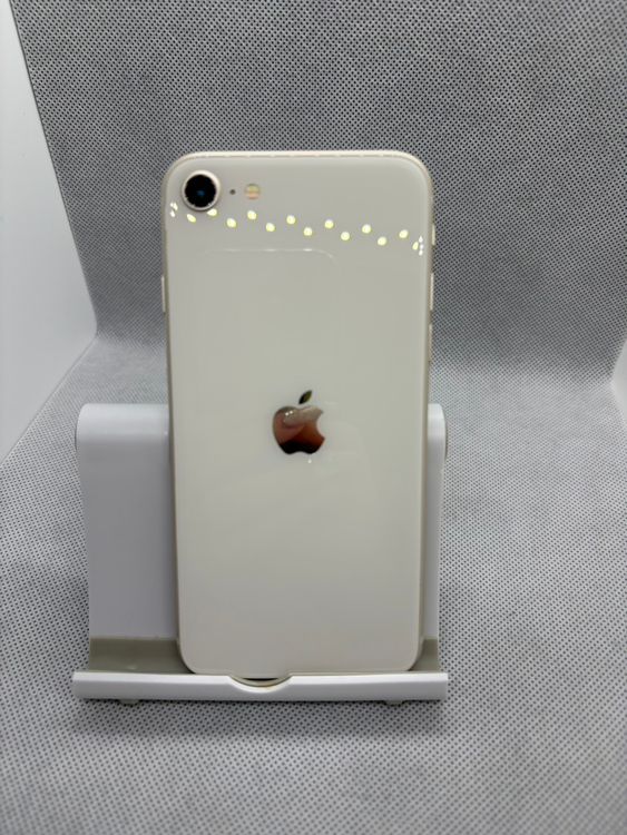 ��̤������ SIM�ե꡼ iPhoneSE ��3���� 128GB �������饤��