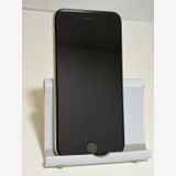 ���Хåƥ꡼84% SIM�ե꡼ iPhoneSE ��3���� 64GB �������饤��