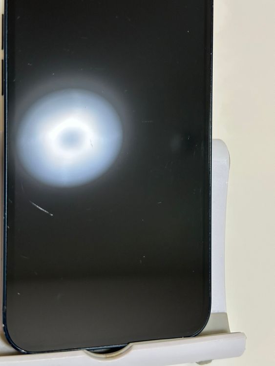 ���Хåƥ꡼82% SIM�ե꡼ iPhone14 128GB �ߥåɥʥ���
