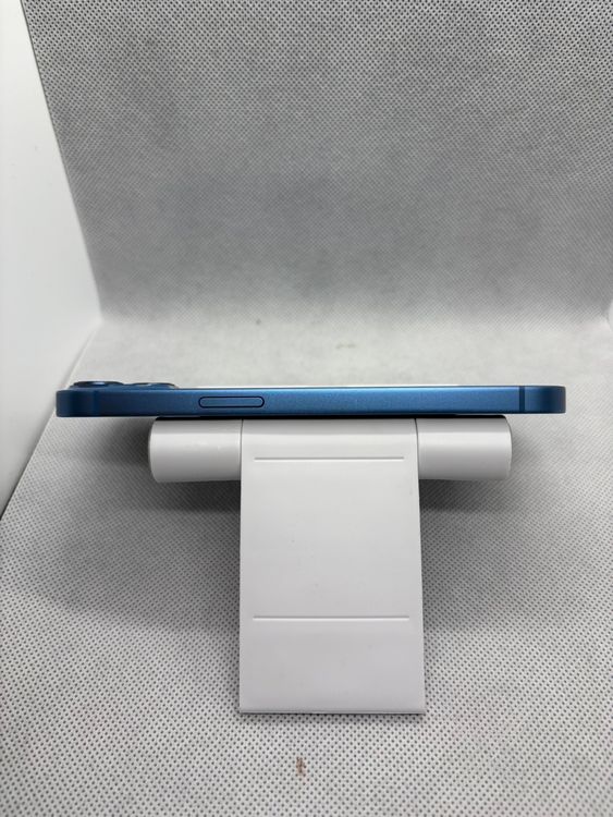 ���ϥԥͥ��ͥå� ���� SIM�ե꡼ iPhone13 256GB �֥롼 �Хåƥ꡼84%