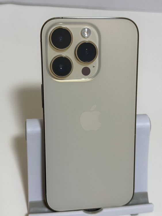 ���Хåƥ꡼100% SIM�ե꡼ iPhone14Pro 128GB �������