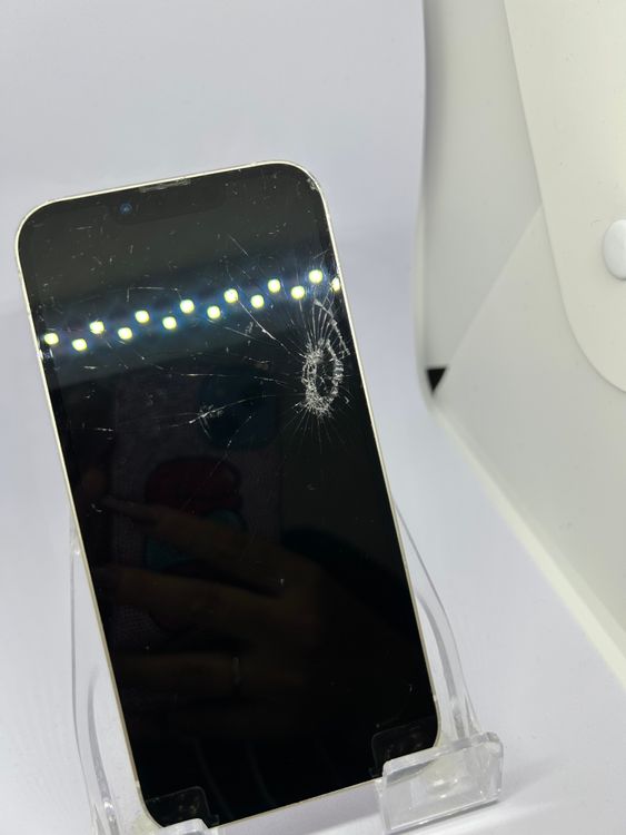 ��SIM�ե꡼ iPhone13  128GB �������饤�� �Хåƥ꡼62%