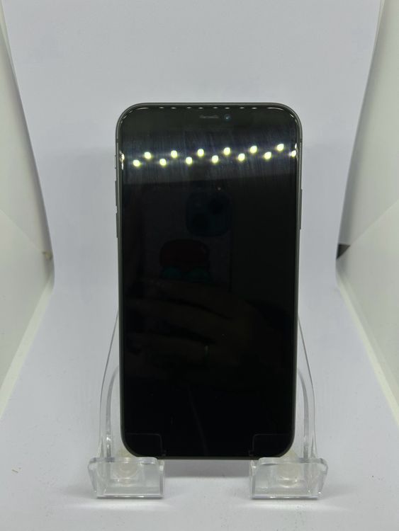��SIM�ե꡼ iPhone11  64GB �֥�å� �Хåƥ꡼74%