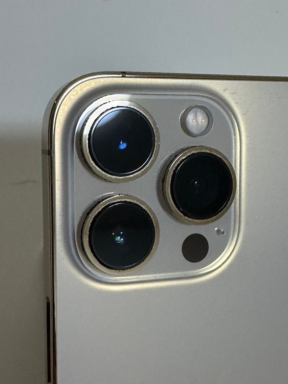 ��SIM�ե꡼ iPhone13Pro 256GB �������