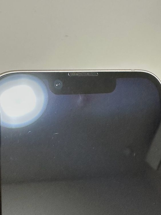 ���Хåƥ꡼82% SIM�ե꡼ iPhone14 128GB �������饤��
