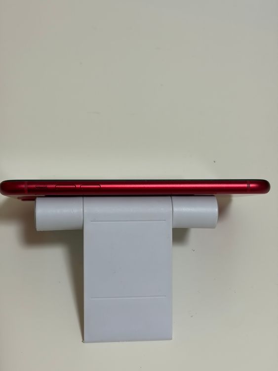 ���Хåƥ꡼81% Ķ���� SIM�ե꡼ iPhone11 128GB ��å�
