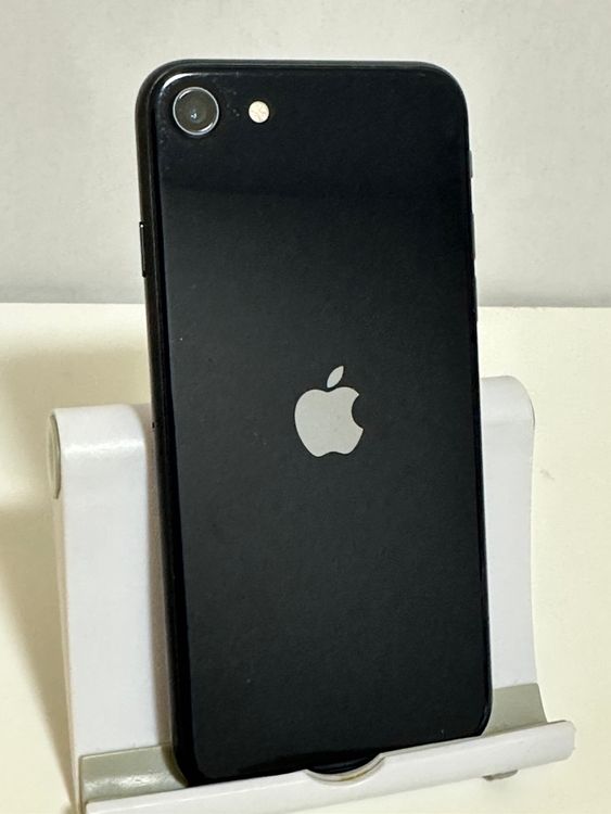 ������ SIM�ե꡼ iPhoneSE ��3���� 128GB �ߥåɥʥ���
