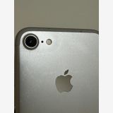 ���Хåƥ꡼81% SIM�ե꡼ iPhone7 32GB ����С�