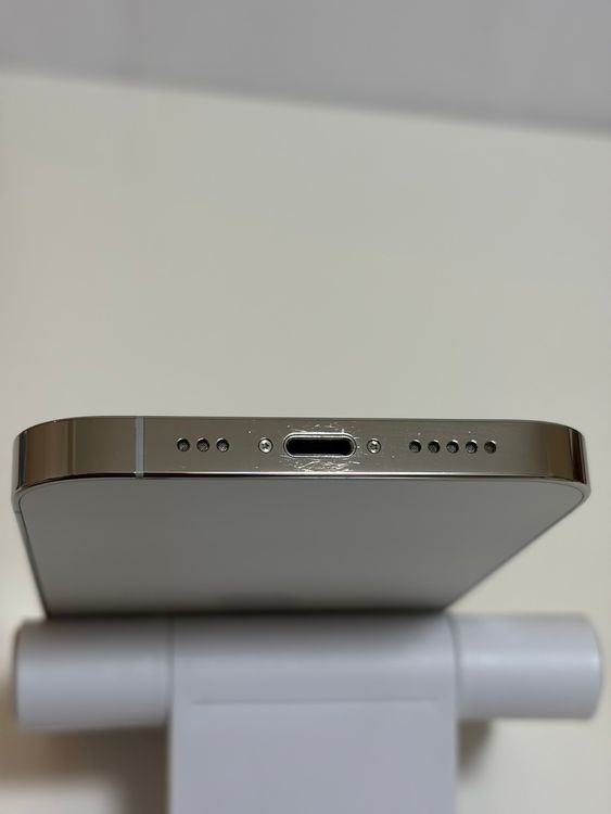 ���Хåƥ꡼80% ���� SIM�ե꡼ iPhone13Pro 128GB ����С�