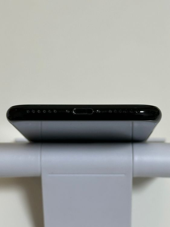 ���Хåƥ꡼92% SIM�ե꡼ iPhone7 128GB �����åȥ֥�å�