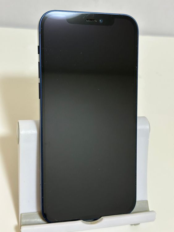 ��SIM�ե꡼ iPhone12 64GB �֥롼