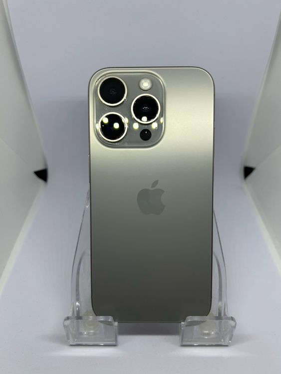 ��SIM�ե꡼ iPhone15Pro 256GB �ʥ���������˥���