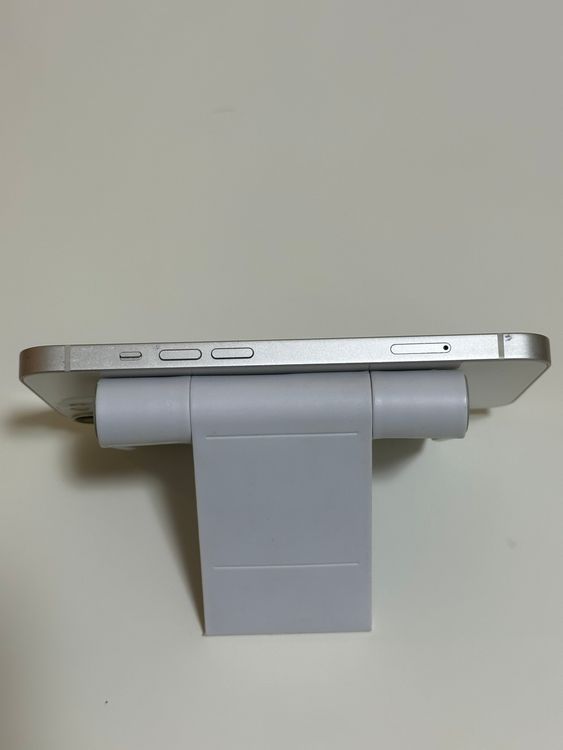 ��SIM�ե꡼ iPhone13 256GB �������饤��