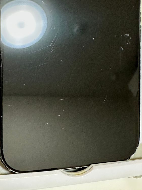 ���Хåƥ꡼88% SIM�ե꡼ iPhone15 128GB �֥�å�