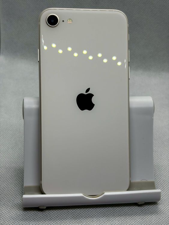 ���Хåƥ꡼83% SIM�ե꡼ iPhoneSE ��3���� 64GB �������饤��