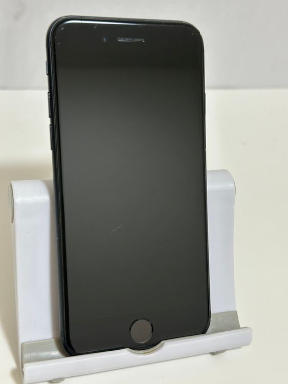 ��SIM�ե꡼ iPhoneSE ��3���� 64GB �ߥåɥʥ���