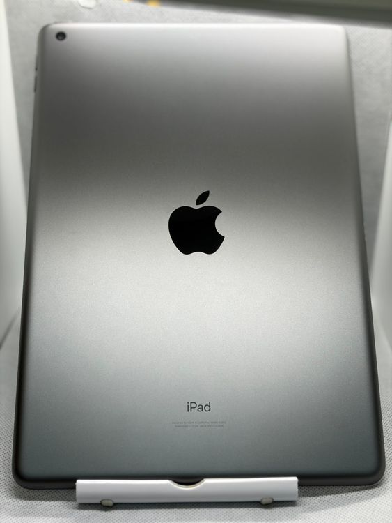 ������Ʊ�� iPad ��9���� 64GB ���졼