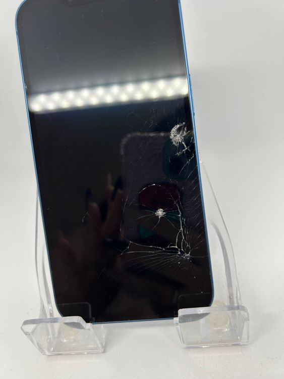 ���ϥԥͥ��ͥå� SIM�ե꡼ iPhone13  128GB �֥롼 �Хåƥ꡼77%