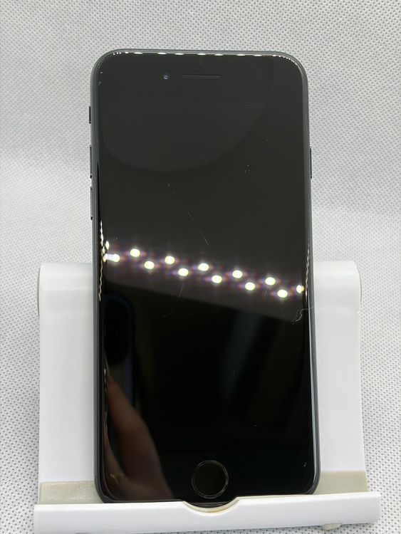 ���Хåƥ꡼100% SIM�ե꡼ iPhoneSE ��3���� 64GB �ߥåɥʥ���