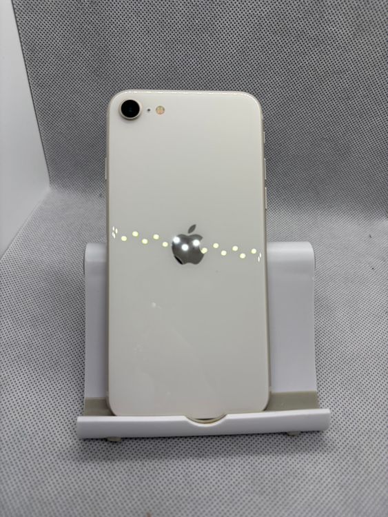 ���ϥԥͥ��ͥå� SIM�ե꡼ iPhoneSE ��3���� 64GB �Хåƥ꡼82% �������饤��