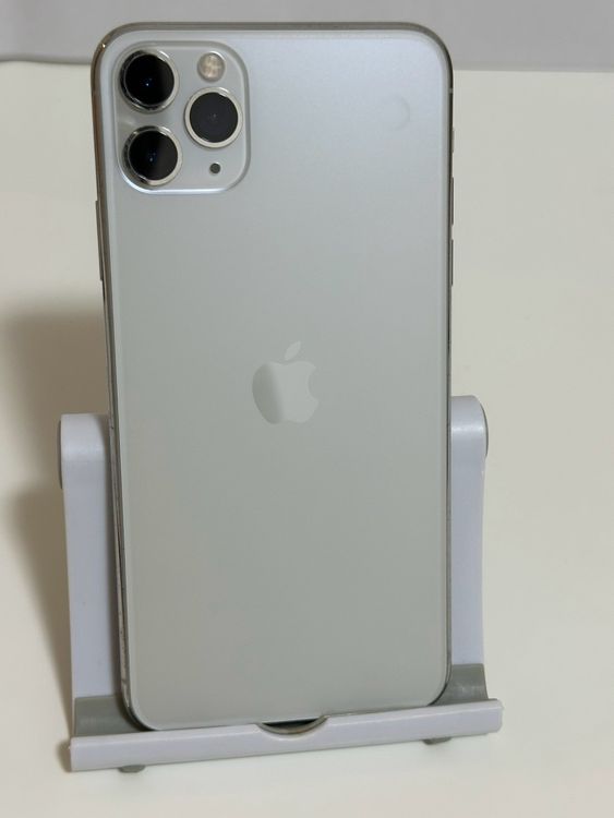 ��SIM�ե꡼ iPhone11ProMax 256GB ����С�