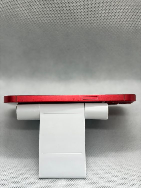 ���Хåƥ꡼84% SIM�ե꡼ iPhone13 256GB ��å�