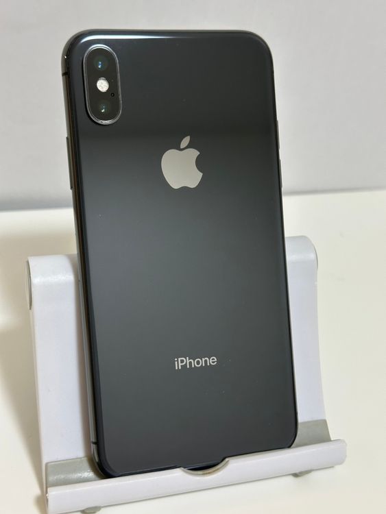 ���Хåƥ꡼84% SIM�ե꡼ iPhoneX 256GB ���ڡ������쥤