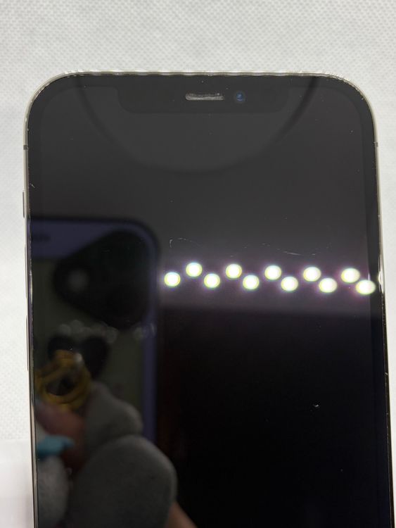���Хåƥ꡼83% SIM�ե꡼ iPhone12Pro 512GB ����ե�����