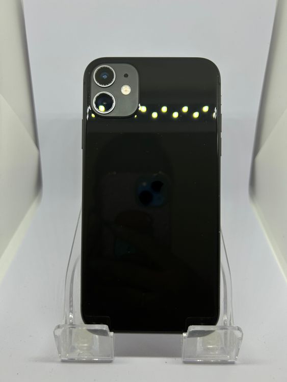 ��SIM�ե꡼ iPhone11  64GB �֥�å� �Хåƥ꡼78%