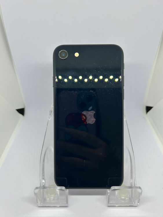��SIM�ե꡼ iPhoneSE��3����  64GB �ߥåɥʥ��� �Хåƥ꡼78%