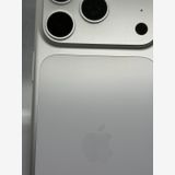 ���Хåƥ꡼100% Ķ���� SIM�ե꡼ iPhone17Pro 256GB ����С�