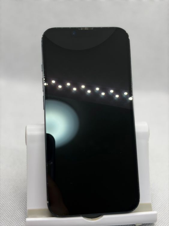 ���Хåƥ꡼87% SIM�ե꡼ iPhone14 128GB �ߥåɥʥ���
