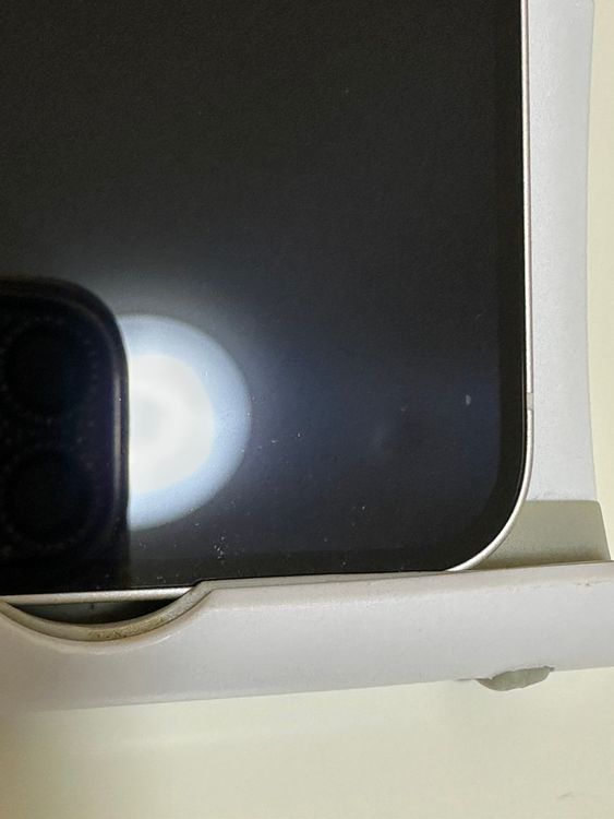 ���Хåƥ꡼100% SIM�ե꡼ iPhone14 256GB �������饤��