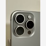 ���Хåƥ꡼84% SIM�ե꡼ iPhone15Pro 256GB �ʥ���������˥���