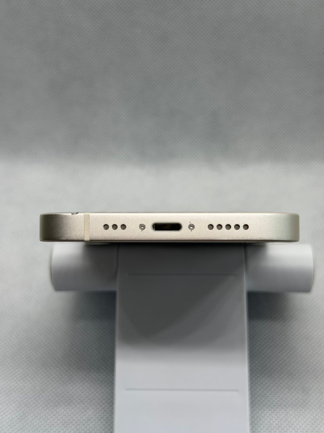 iPhone 13 128GB スターライト SIMフリー バッテリー88％ ムスビー｜○バッテリー88% SIMフリー iPhone13 128GB スターライト