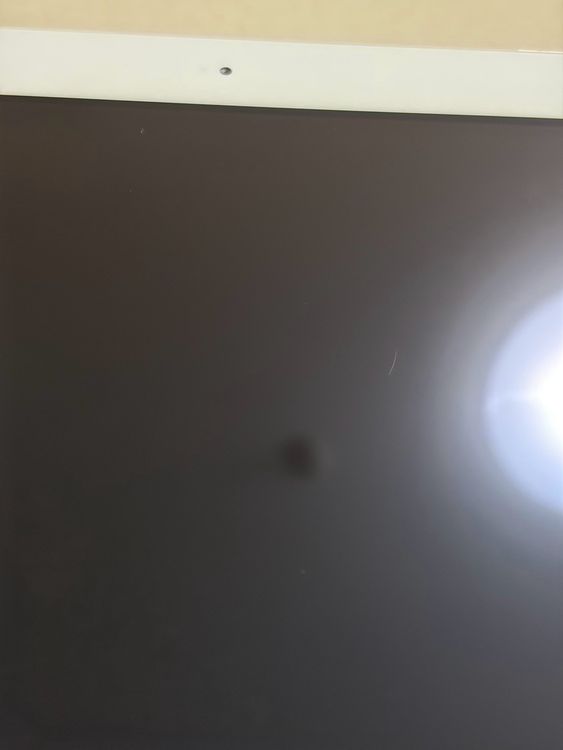 ���Хåƥ꡼88% ���� SIM�ե꡼ iPad ��5���� 32GB ����С�
