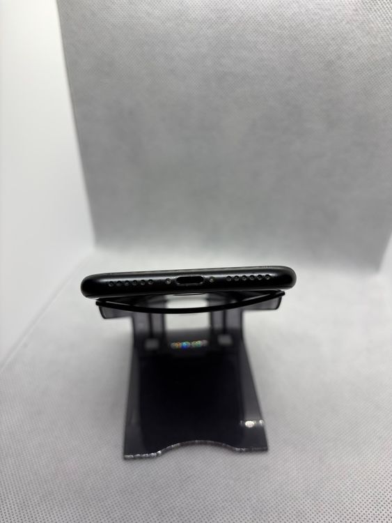 ���ϥԥͥ��ͥå� SIM�ե꡼ iPhoneSE ��2���� 128GB �֥�å�