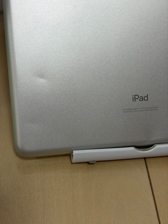 ���ϥԥͥ��ͥå� iPad��7���� 32GB ����С� Wi-Fi