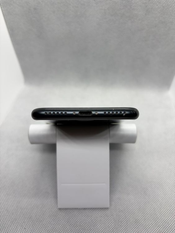 ���ϥԥͥ� SIM�ե꡼ iPhoneSE ��3���� 128GB �ߥåɥʥ��� �Хåƥ꡼80%