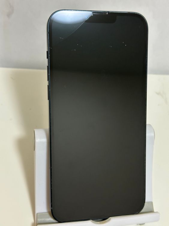 ���Хåƥ꡼81% SIM�ե꡼ iPhone14Plus 128GB �ߥåɥʥ���