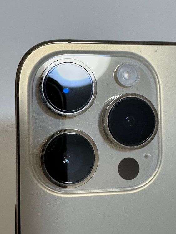 ���Хåƥ꡼100% SIM�ե꡼ iPhone14Pro 256GB �������