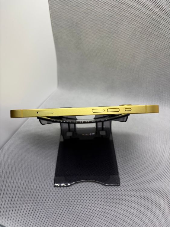 ���ϥԥͥ��ͥå� SIM�ե꡼ iPhone14 128GB �������� �Хåƥ꡼86%