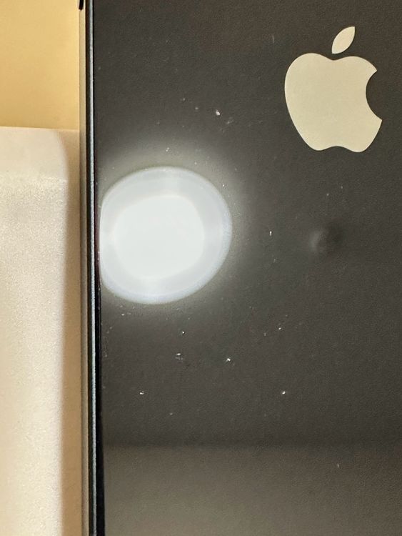 ���Хåƥ꡼82% SIM�ե꡼ iPhone13 128GB �ߥåɥʥ���