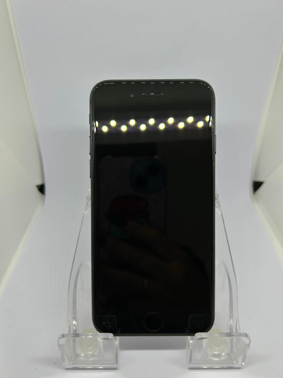 ��SIM�ե꡼ iPhoneSE��3����  128GB �ߥåɥʥ��� �Хåƥ꡼78%