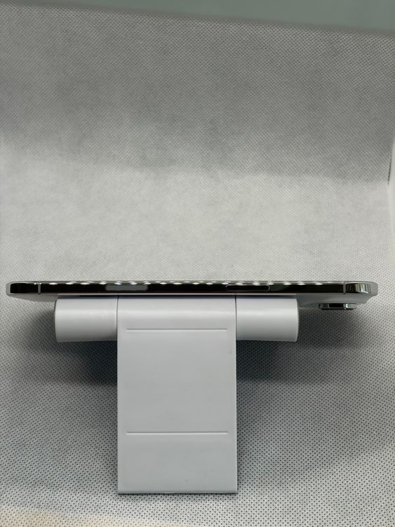 ������Ʊ�� �Хåƥ꡼100% SIM�ե꡼ iPhone Air 1TB