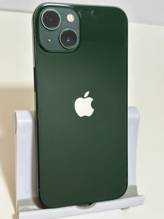 ���Хåƥ꡼85% SIM�ե꡼ iPhone13 128GB ���꡼��