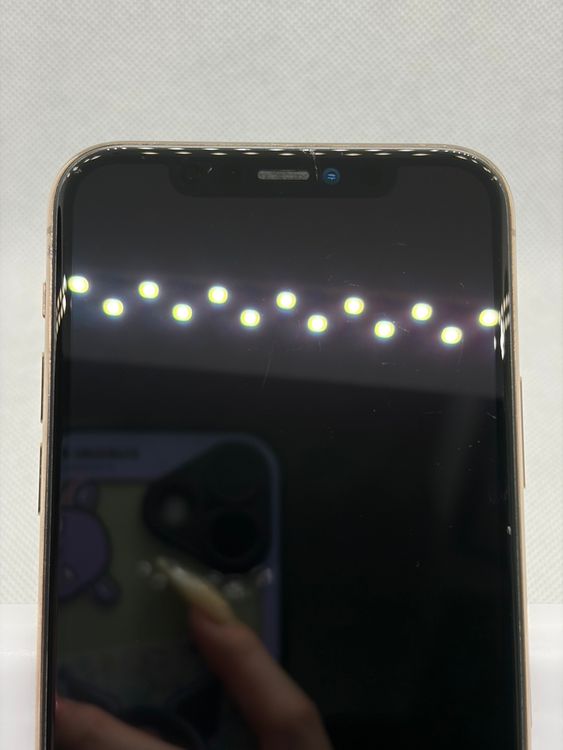 ���Хåƥ꡼86% SIM�ե꡼ iPhone11Pro 64GB �������