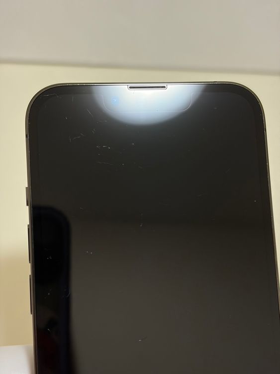 ���Хåƥ꡼81% SIM�ե꡼ iPhone13Pro 256GB ����ե�����