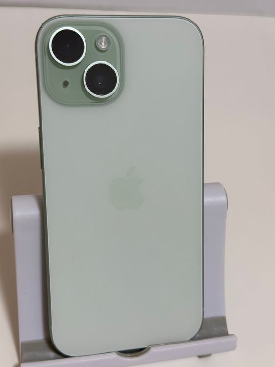 ������ �Хåƥ꡼100% SIM�ե꡼ iPhone15 128GB ���꡼��