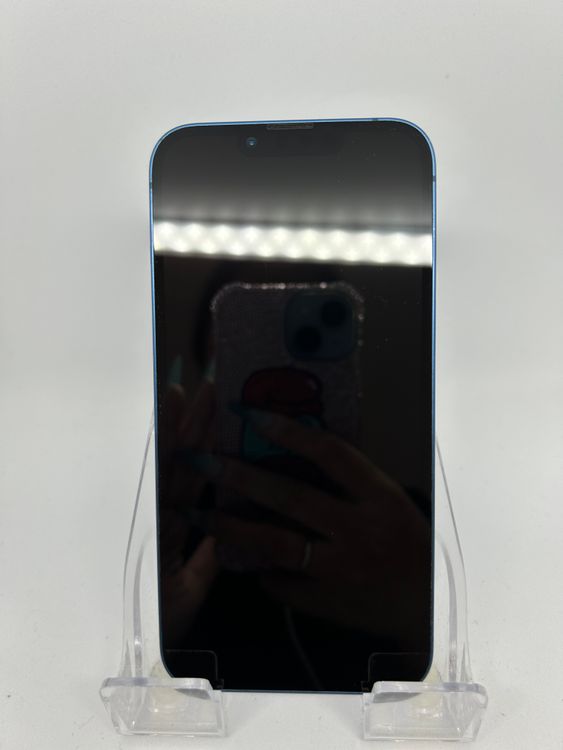 ��SIM�ե꡼ iPhone13  128GB �֥롼 �Хåƥ꡼68%